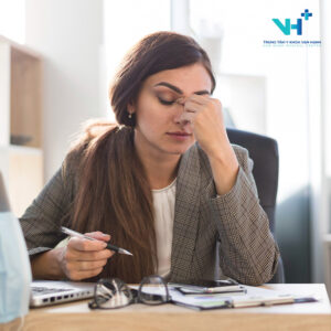 Ngăn ngừa đau nửa đầu Migraine cho “dân văn phòng”