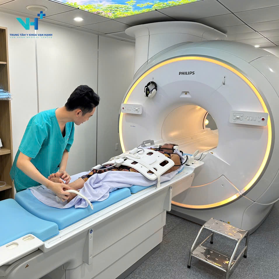 chụp mri não